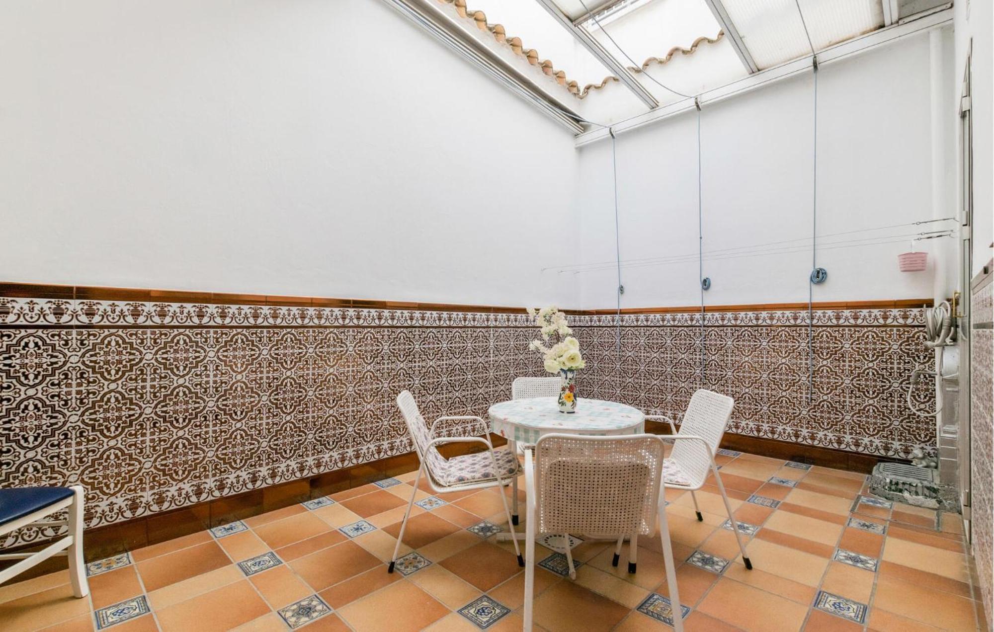 Cozy Apartment In Sevilla With Kitchen المظهر الخارجي الصورة